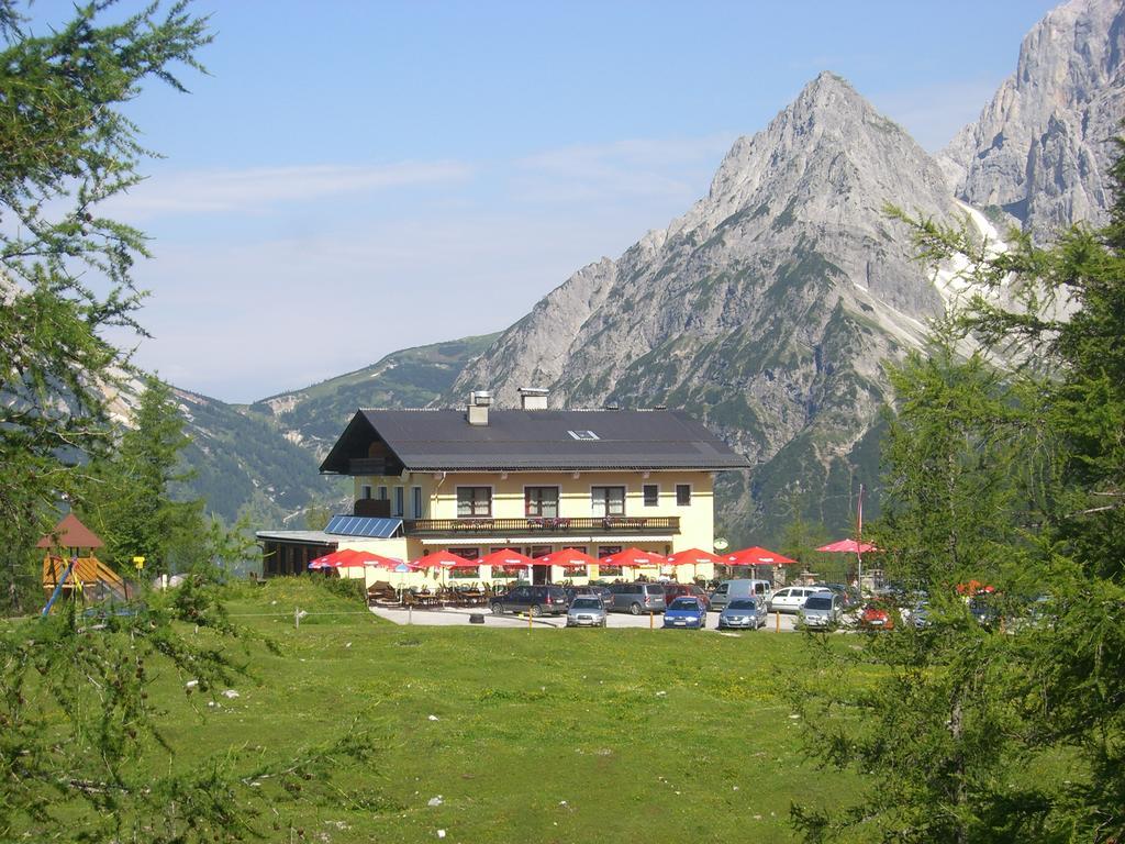 Gasthof Hunerkogel Hotel Ramsau am Dachstein Exterior photo